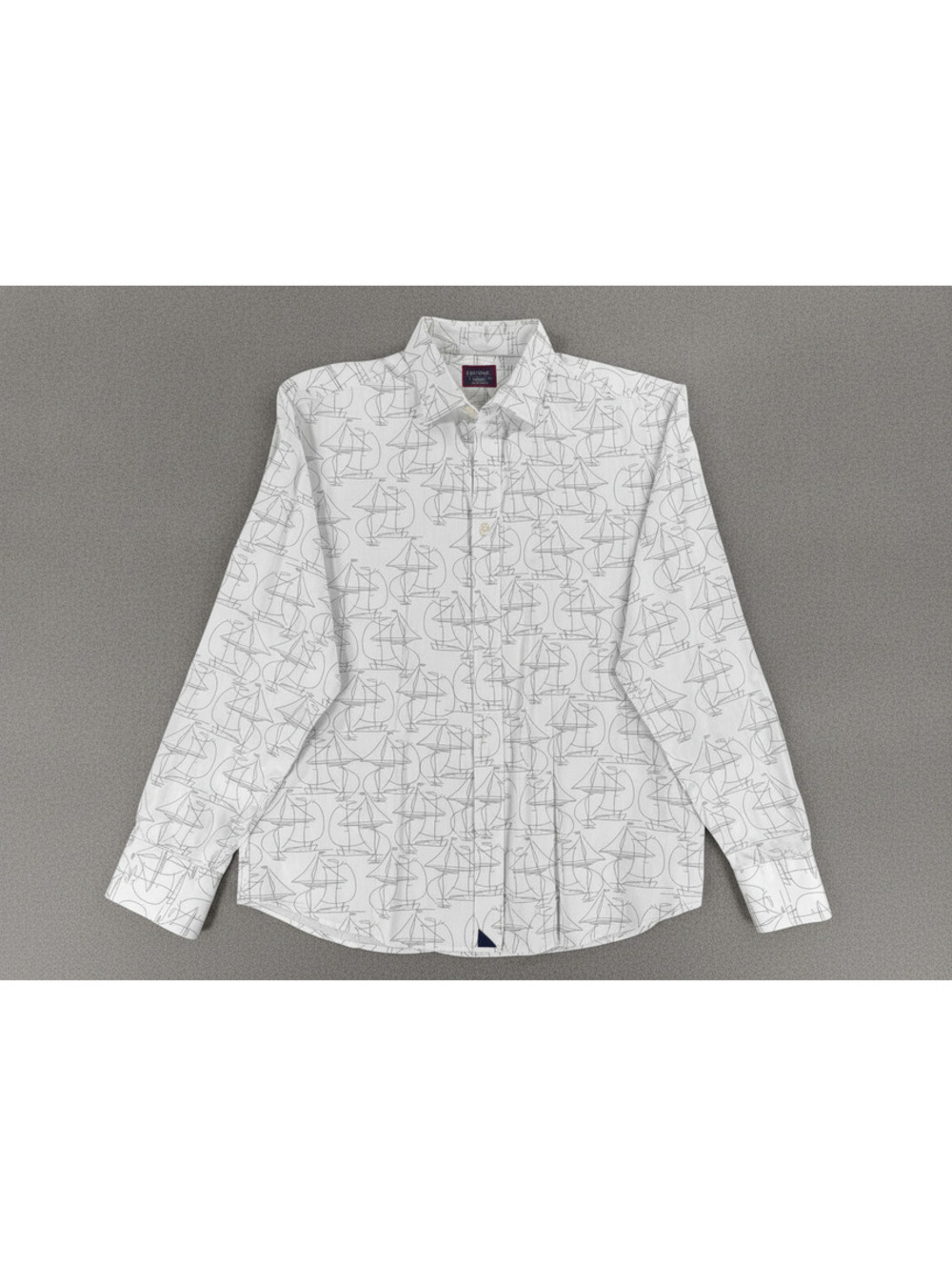 Untuckit Men's Medium White Button-Up Shirt with Boat Print